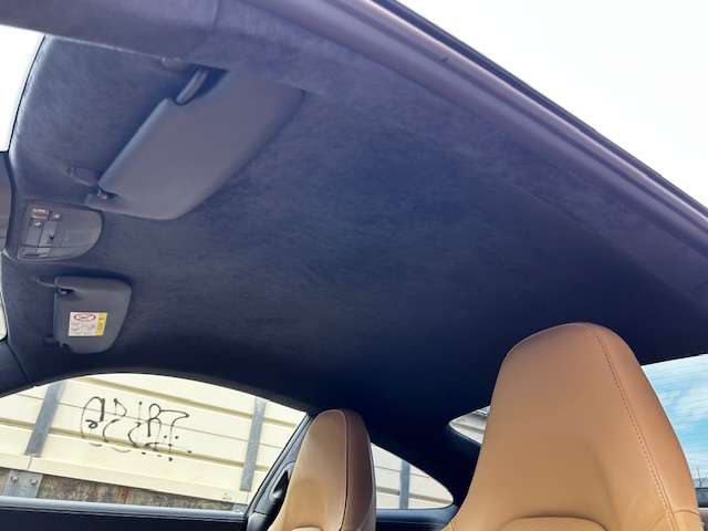 ポルシェ ９１１ ターボＳ ＰＤＫ H27年 (関東) 99