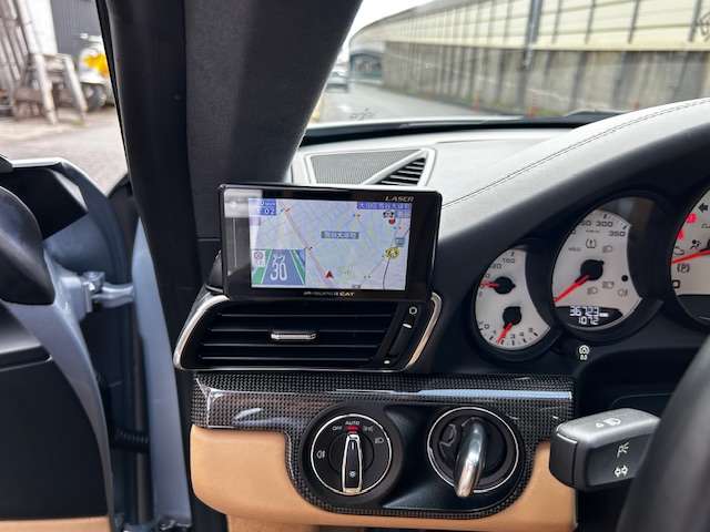 ポルシェ ９１１ ターボＳ ＰＤＫ H27年 (関東) 99