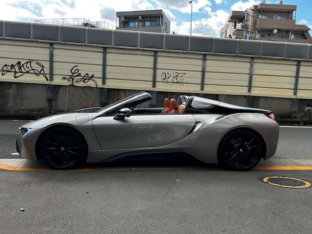 ＢＭＷ Ｉ８ロードスター ベースモデル H30年 (関東) 99