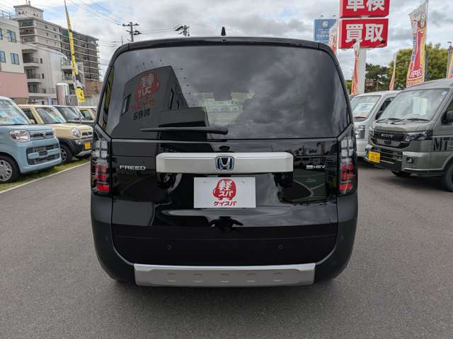 ホンダ フリード　ハイブリッド １．５ Ｅ：ＨＥＶ クロスター R8年 (九州・沖縄) 99