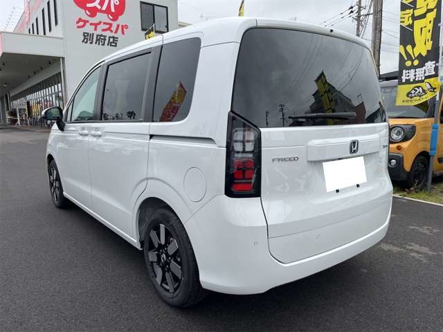 ホンダ フリード　ハイブリッド １．５ Ｅ：ＨＥＶ エアー ＥＸ R8年 (九州・沖縄) 99