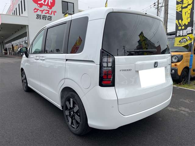 ホンダ フリード　ハイブリッド １．５ Ｅ：ＨＥＶ エアー ＥＸ R8年 (九州・沖縄) 99