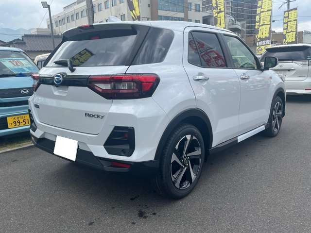 ダイハツ ロッキー １．２ プレミアム Ｇ ＨＥＶ R8年 (九州・沖縄) 99