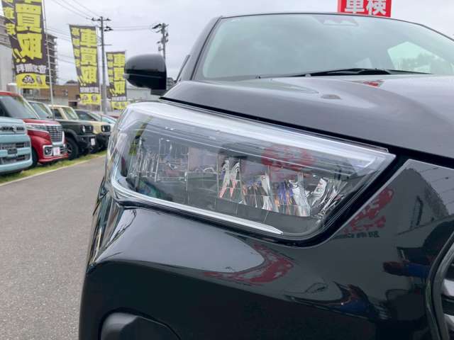 ダイハツ ロッキー １．２ プレミアム Ｇ ＨＥＶ R8年 (九州・沖縄) 99