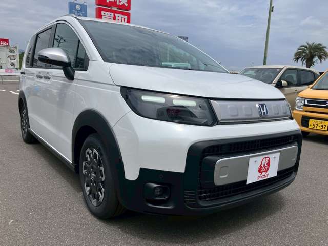 ホンダ フリード　ハイブリッド １．５ Ｅ：ＨＥＶ クロスター R8年 (九州・沖縄) 99