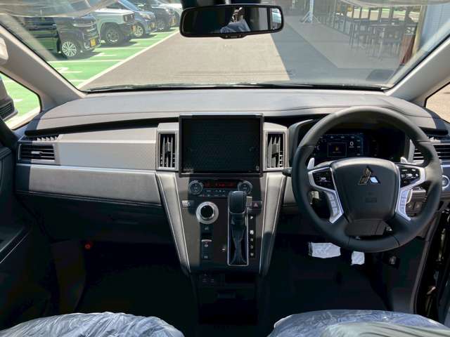 三菱 デリカ　Ｄ：５ ２．２ Ｐ ディーゼルターボ ４ＷＤ R8年 (九州・沖縄) 99
