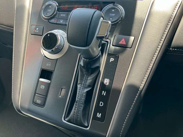 三菱 デリカ　Ｄ：５ ２．２ Ｐ ディーゼルターボ ４ＷＤ R8年 (九州・沖縄) 99