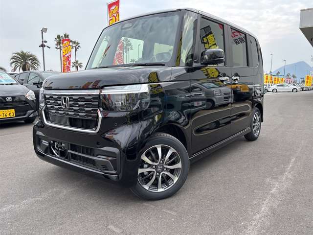 ホンダ Ｎ　ＢＯＸ カスタム ６６０ R8年 (九州・沖縄) 99
