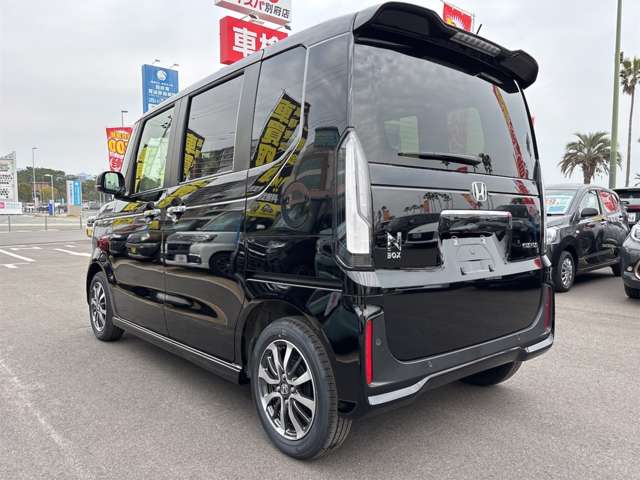 ホンダ Ｎ　ＢＯＸ カスタム ６６０ R8年 (九州・沖縄) 99