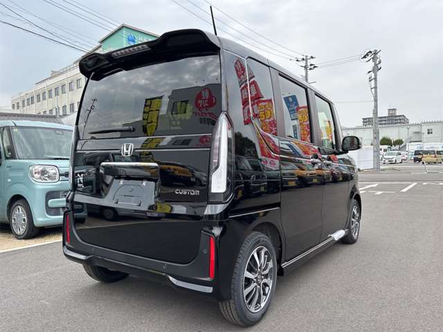 ホンダ Ｎ　ＢＯＸ カスタム ６６０ R8年 (九州・沖縄) 99