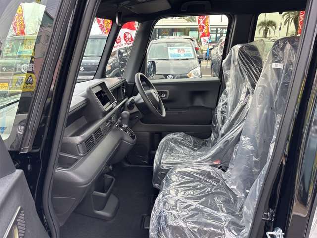 ホンダ Ｎ　ＢＯＸ カスタム ６６０ R8年 (九州・沖縄) 99