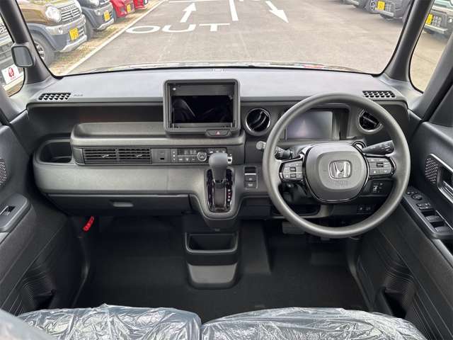 ホンダ Ｎ　ＢＯＸ カスタム ６６０ R8年 (九州・沖縄) 99