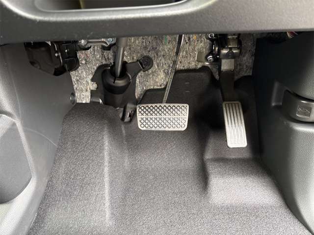 ホンダ Ｎ　ＢＯＸ カスタム ６６０ R8年 (九州・沖縄) 99