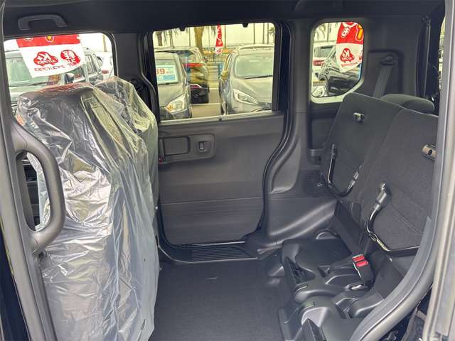 ホンダ Ｎ　ＢＯＸ カスタム ６６０ R8年 (九州・沖縄) 99