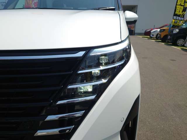 日産 セレナ １．４ Ｅ－ＰＯＷＥＲ ハイウェイスターＶ R8年 (九州・沖縄) 99