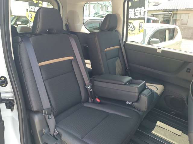 日産 セレナ １．４ Ｅ－ＰＯＷＥＲ ハイウェイスターＶ R8年 (九州・沖縄) 99