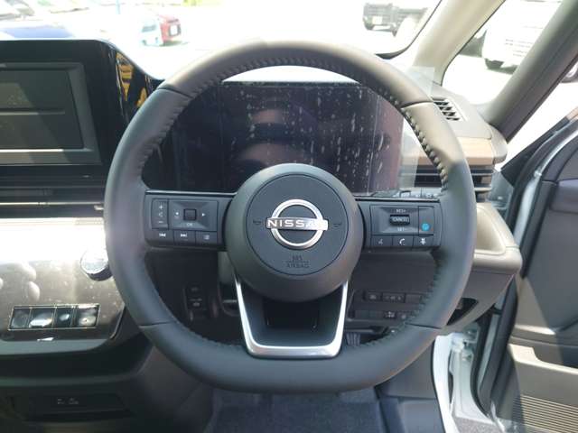 日産 セレナ １．４ Ｅ－ＰＯＷＥＲ ハイウェイスターＶ R8年 (九州・沖縄) 99