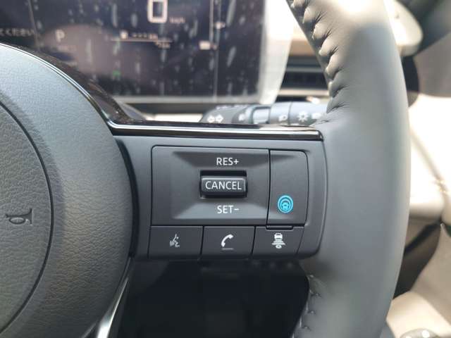 日産 セレナ １．４ Ｅ－ＰＯＷＥＲ ハイウェイスターＶ R8年 (九州・沖縄) 99