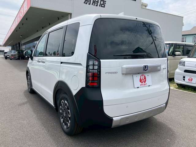 ホンダ フリード　ハイブリッド １．５ Ｅ：ＨＥＶ クロスター R8年 (九州・沖縄) 99