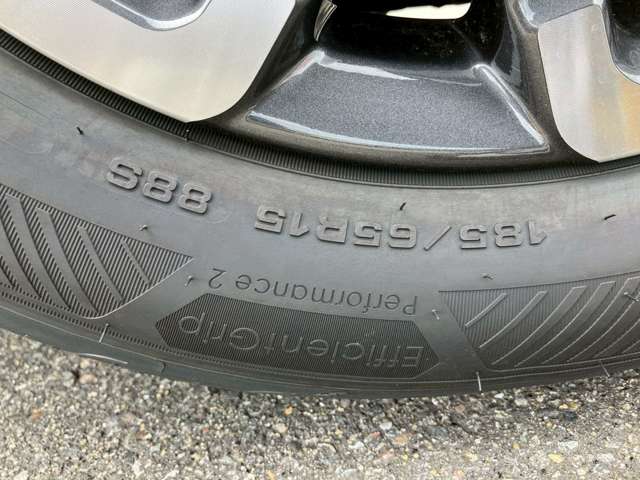 ホンダ フリード　ハイブリッド １．５ Ｅ：ＨＥＶ クロスター R8年 (九州・沖縄) 99