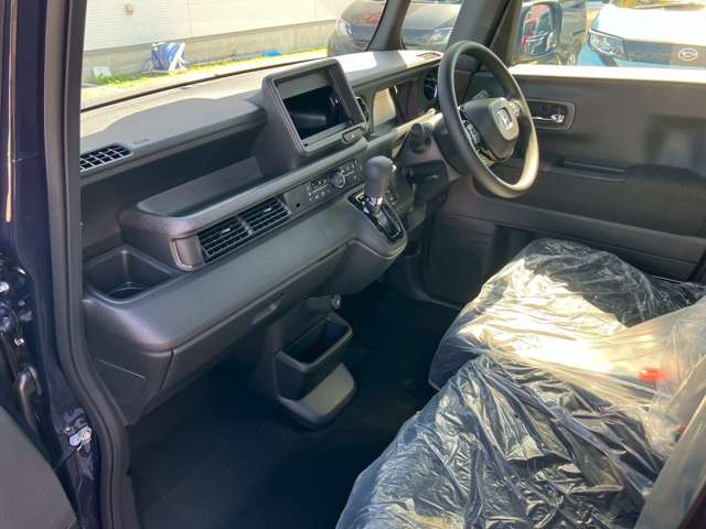 ホンダ Ｎ　ＢＯＸ カスタム ６６０ R8年 (九州・沖縄) 99