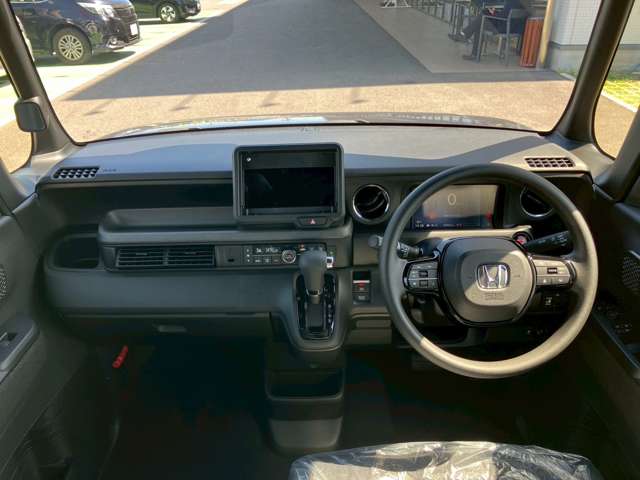 ホンダ Ｎ　ＢＯＸ カスタム ６６０ R8年 (九州・沖縄) 99