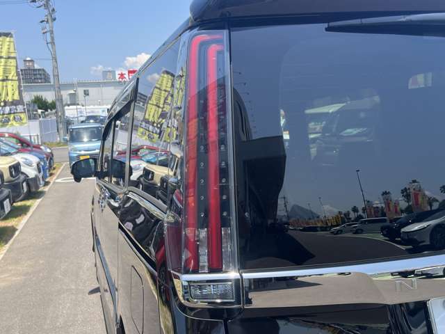 トヨタ ノア ２．０ ＳＩ ＷＸＢＩＩＩ ４ＷＤ R3年 (九州・沖縄) 99