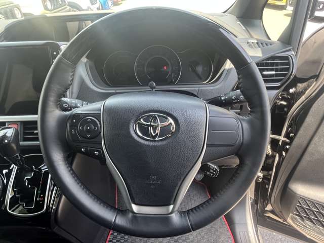 トヨタ ノア ２．０ ＳＩ ＷＸＢＩＩＩ ４ＷＤ R3年 (九州・沖縄) 99
