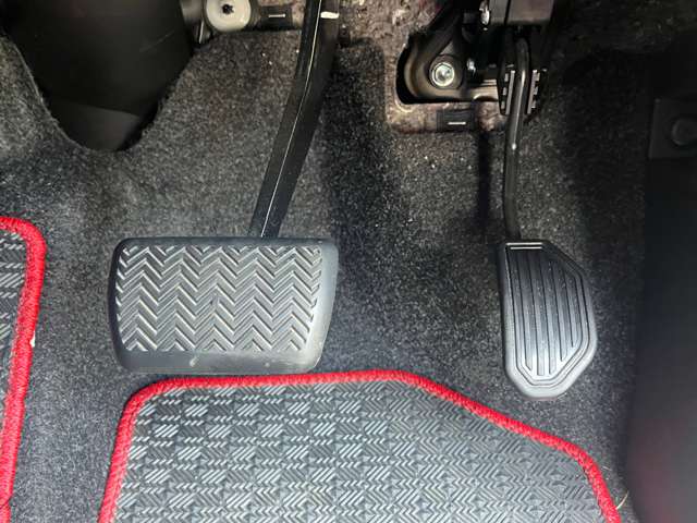 トヨタ ノア ２．０ ＳＩ ＷＸＢＩＩＩ ４ＷＤ R3年 (九州・沖縄) 99