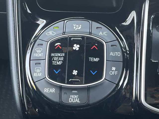 トヨタ ノア ２．０ ＳＩ ＷＸＢＩＩＩ ４ＷＤ R3年 (九州・沖縄) 99