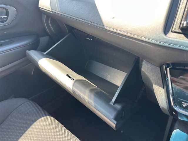ホンダ ヴェゼル １．５ Ｇ H29年 (九州・沖縄) 99