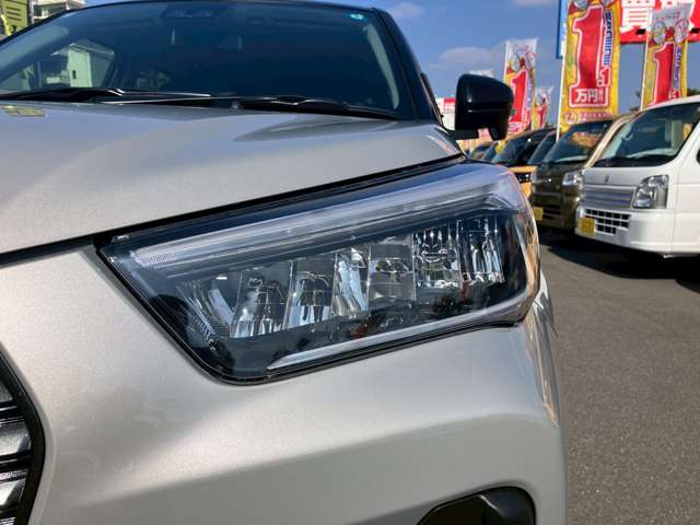 ダイハツ ロッキー １．２ プレミアム Ｇ ＨＥＶ R8年 (九州・沖縄) 99