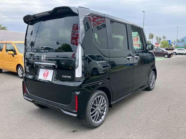 ホンダ Ｎ　ＢＯＸ カスタム ６６０ ターボ R8年 (九州・沖縄) 99