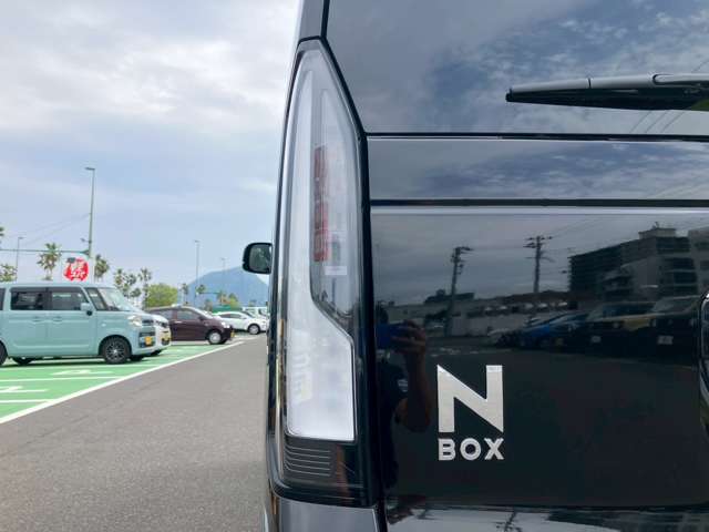 ホンダ Ｎ　ＢＯＸ カスタム ６６０ ターボ R8年 (九州・沖縄) 99