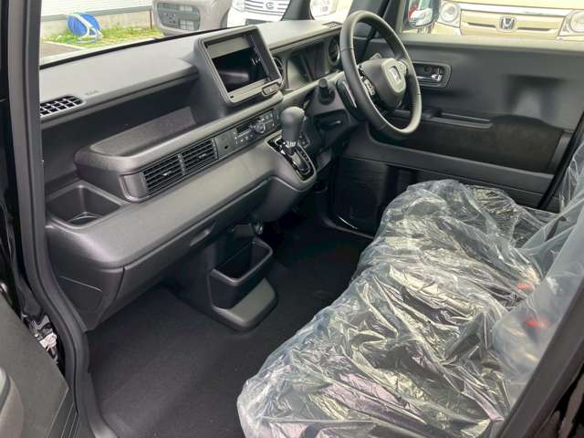 ホンダ Ｎ　ＢＯＸ カスタム ６６０ ターボ R8年 (九州・沖縄) 99