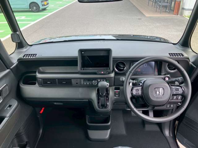 ホンダ Ｎ　ＢＯＸ カスタム ６６０ ターボ R8年 (九州・沖縄) 99