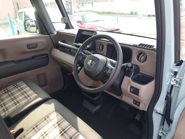 ホンダ Ｎ　ＢＯＸ ジョイ ６６０ ２トーン R8年 (九州・沖縄) 99
