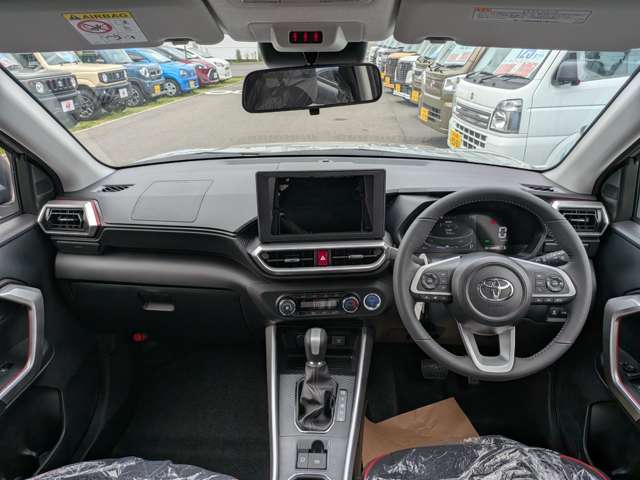 トヨタ ライズ　ハイブリッド ハイブリッド １．２ Ｚ R8年 (九州・沖縄) 99