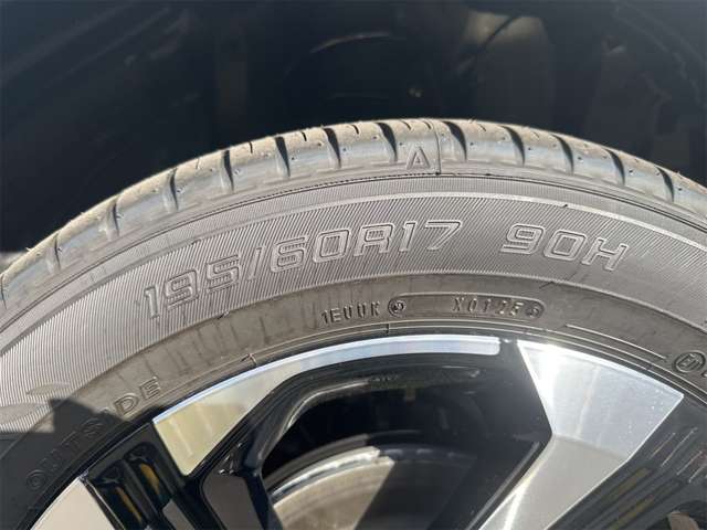 トヨタ ライズ　ハイブリッド ハイブリッド １．２ Ｚ R8年 (九州・沖縄) 99