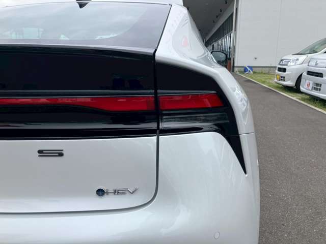 トヨタ プリウス ２．０ Ｚ R8年 (九州・沖縄) 99