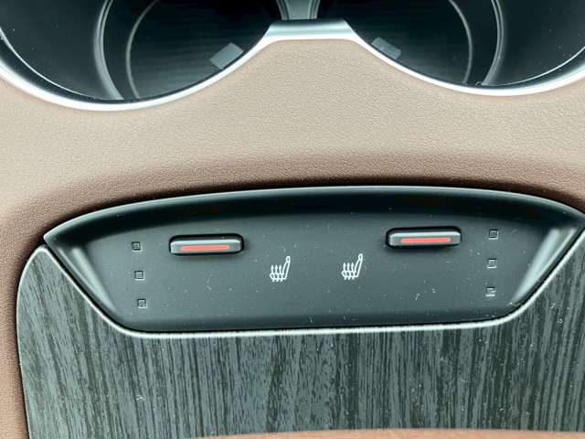 トヨタ ハリアー　ハイブリッド ２．５ ハイブリッド Ｇ R8年 (九州・沖縄) 99