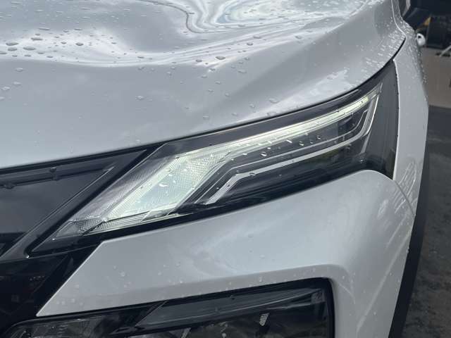 日産 エクストレイル １．５ Ｘ Ｅ－４ＯＲＣＥ ４ＷＤ R8年 (九州・沖縄) 99