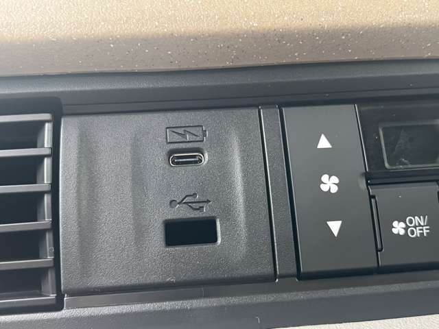 ホンダ Ｎ　ＢＯＸ ６６０ R8年 (九州・沖縄) 99