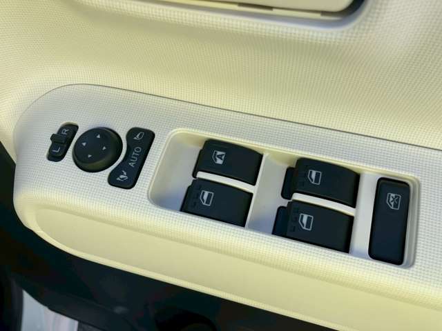 ダイハツ ムーヴ　キャンバス ６６０ ストライプス Ｘ R7年 (九州・沖縄) 99