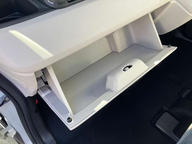 ホンダ Ｎ　ＢＯＸ ６６０ R8年 (九州・沖縄) 99