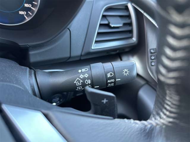 スバル インプレッサスポーツ　ハイブリッド ２．０ Ｅ－Ｌ アイサイト ４ＷＤ R3年 (九州・沖縄) 99
