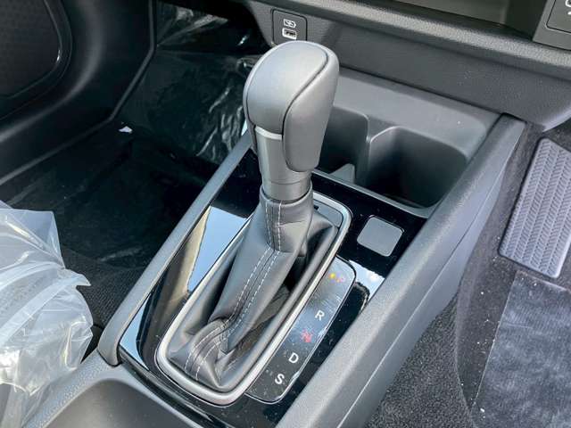 ホンダ ＷＲ−Ｖ １．５ Ｚ ブラックスタイル R8年 (九州・沖縄) 99