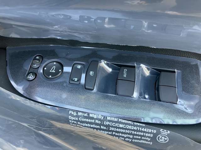 ホンダ ＷＲ−Ｖ １．５ Ｚ ブラックスタイル R8年 (九州・沖縄) 99