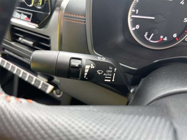 三菱 トライトン ２．４ ＧＳＲ ディーゼルターボ ４ＷＤ R7年 (九州・沖縄) 99
