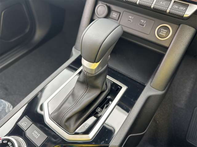 三菱 トライトン ２．４ ＧＳＲ ディーゼルターボ ４ＷＤ R7年 (九州・沖縄) 99